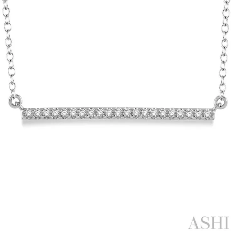 1/6 Ctw Horizontal Bar Round Cut Diamond Pendant With Link Chain in 10K White Gold