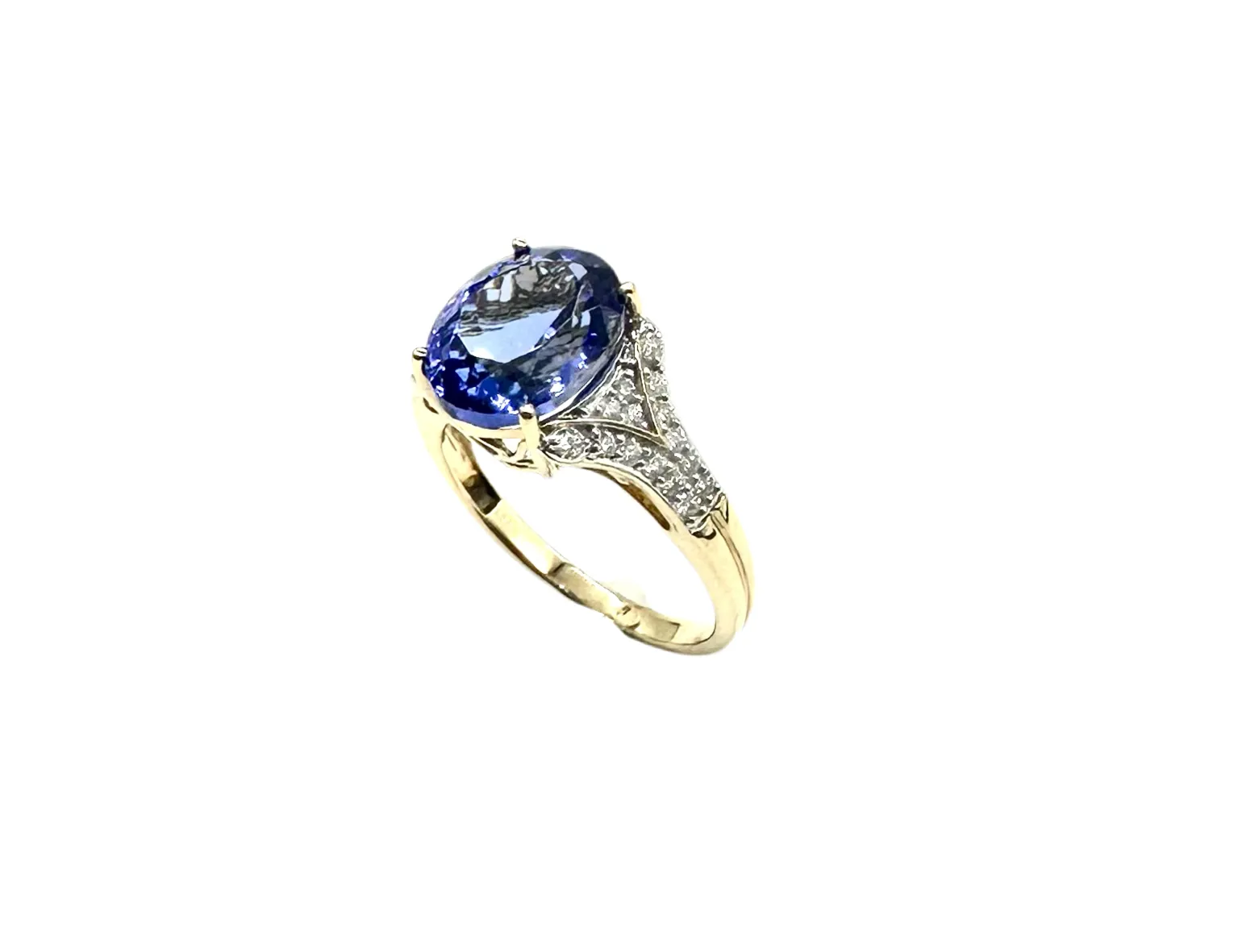 4 Carat Tanzanite 1/2ctw Diamond Ring