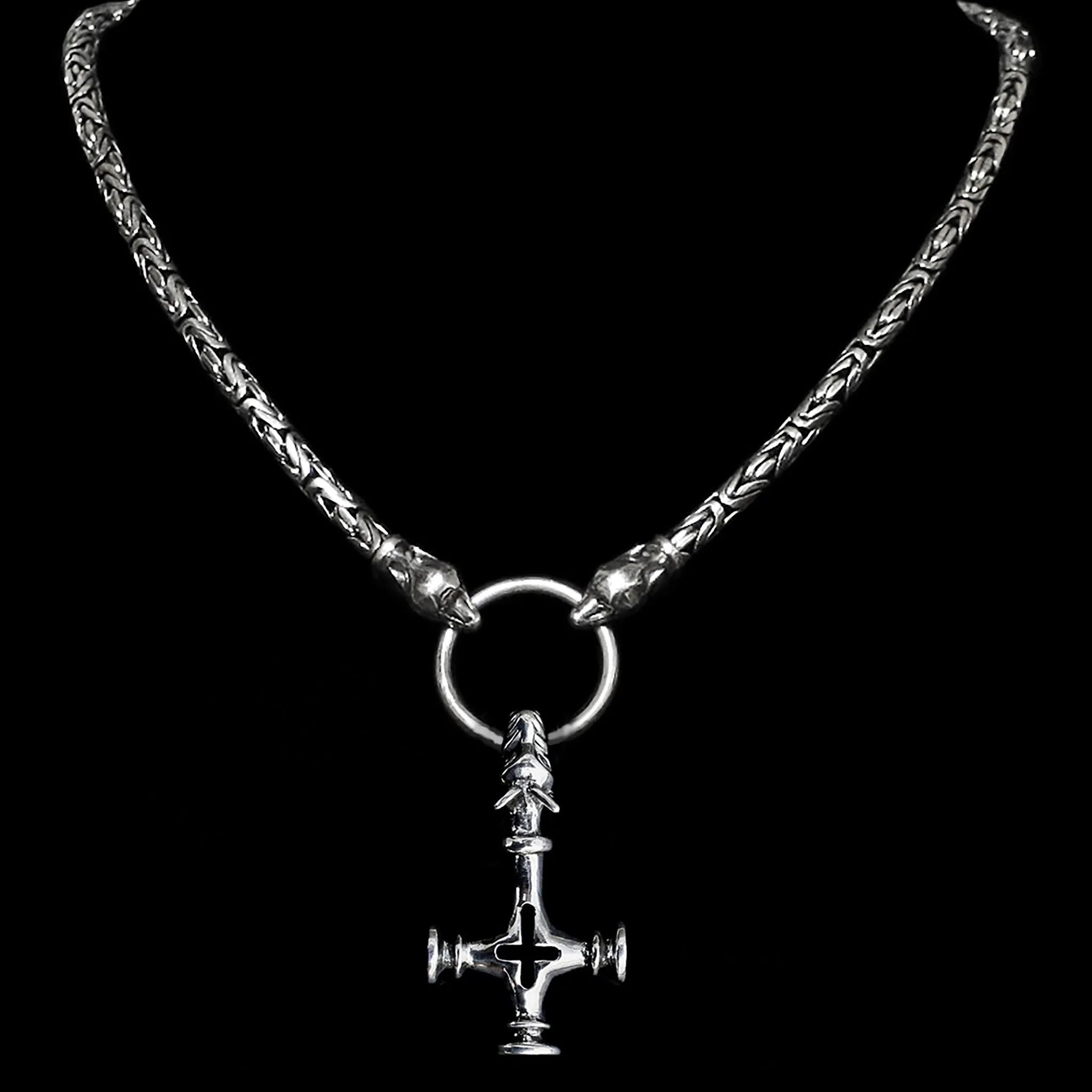 5mm Thick Silver King Chain Thors Hammer Necklace with Ferocious Wolf Heads