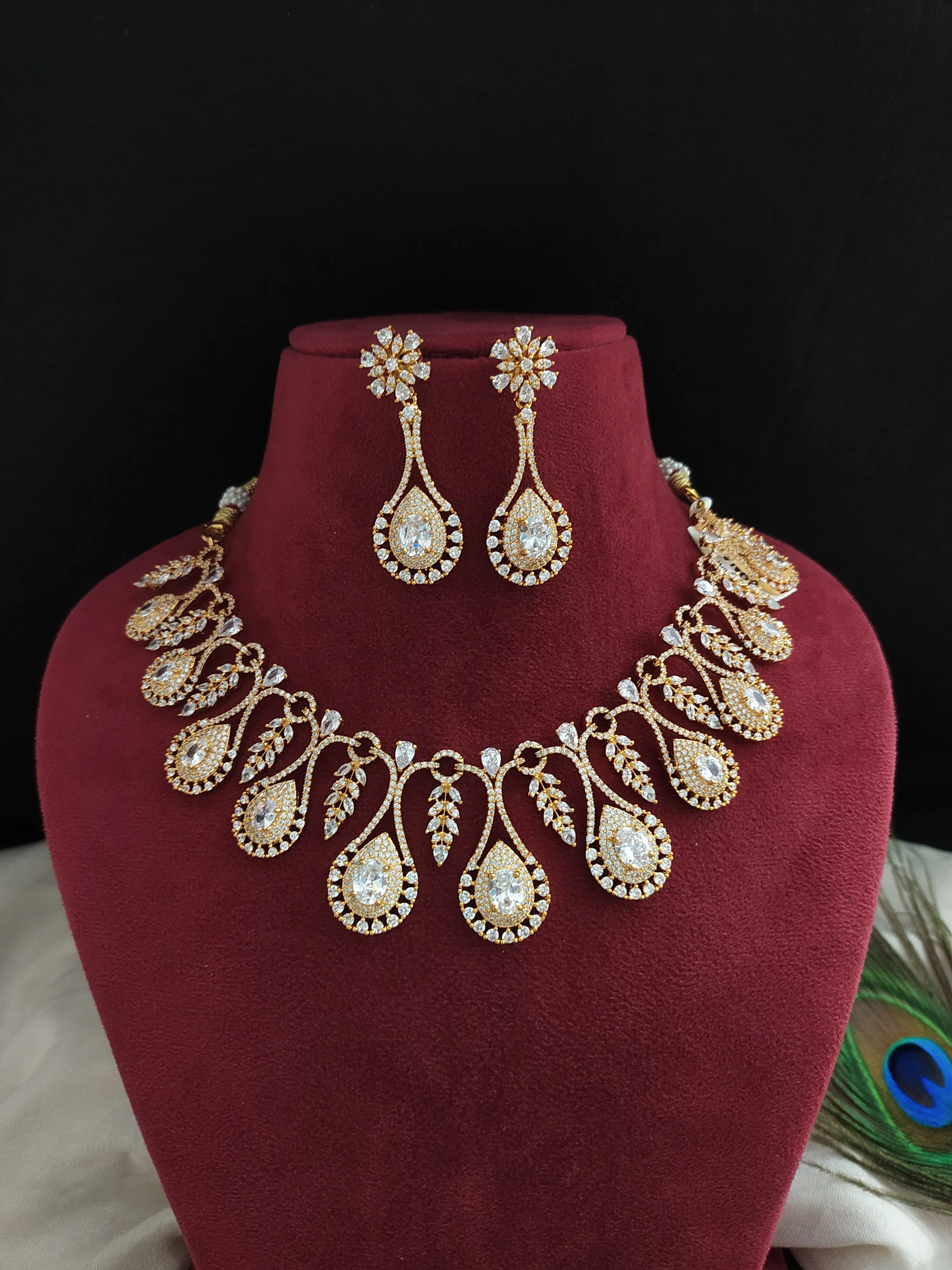 Beautiful Design Gold Plated Zircon Necklace