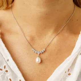 CELEBRATION PEARL PENDANT