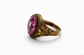 Chinese Export Ring with Purple Oval Cabochon