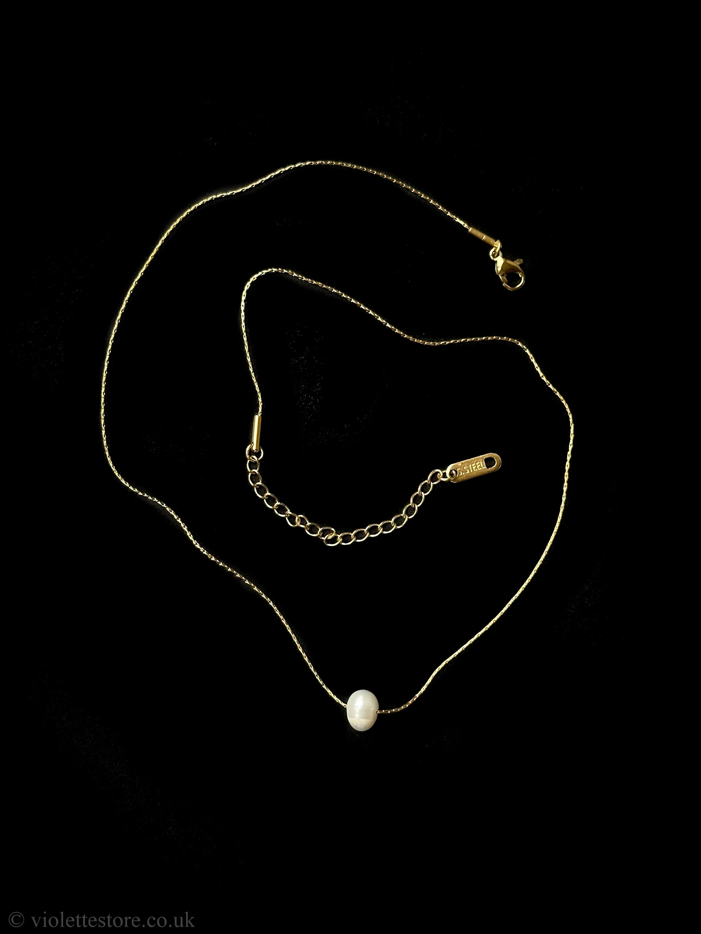 Dainty Pearl Necklace