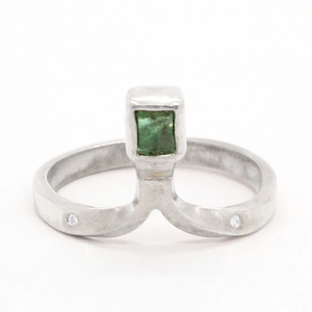 Emerald & White Diamond Twisted Ring (size 6)