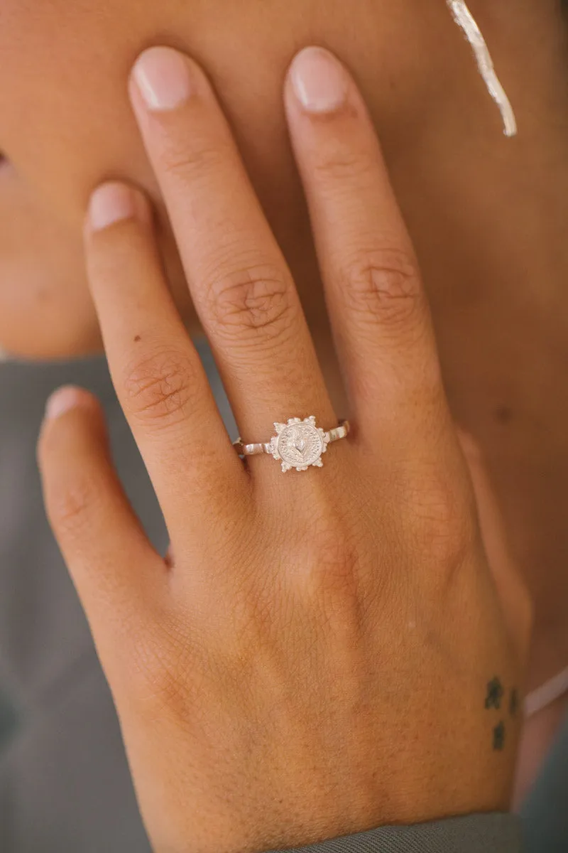 Flaming heart ring silver