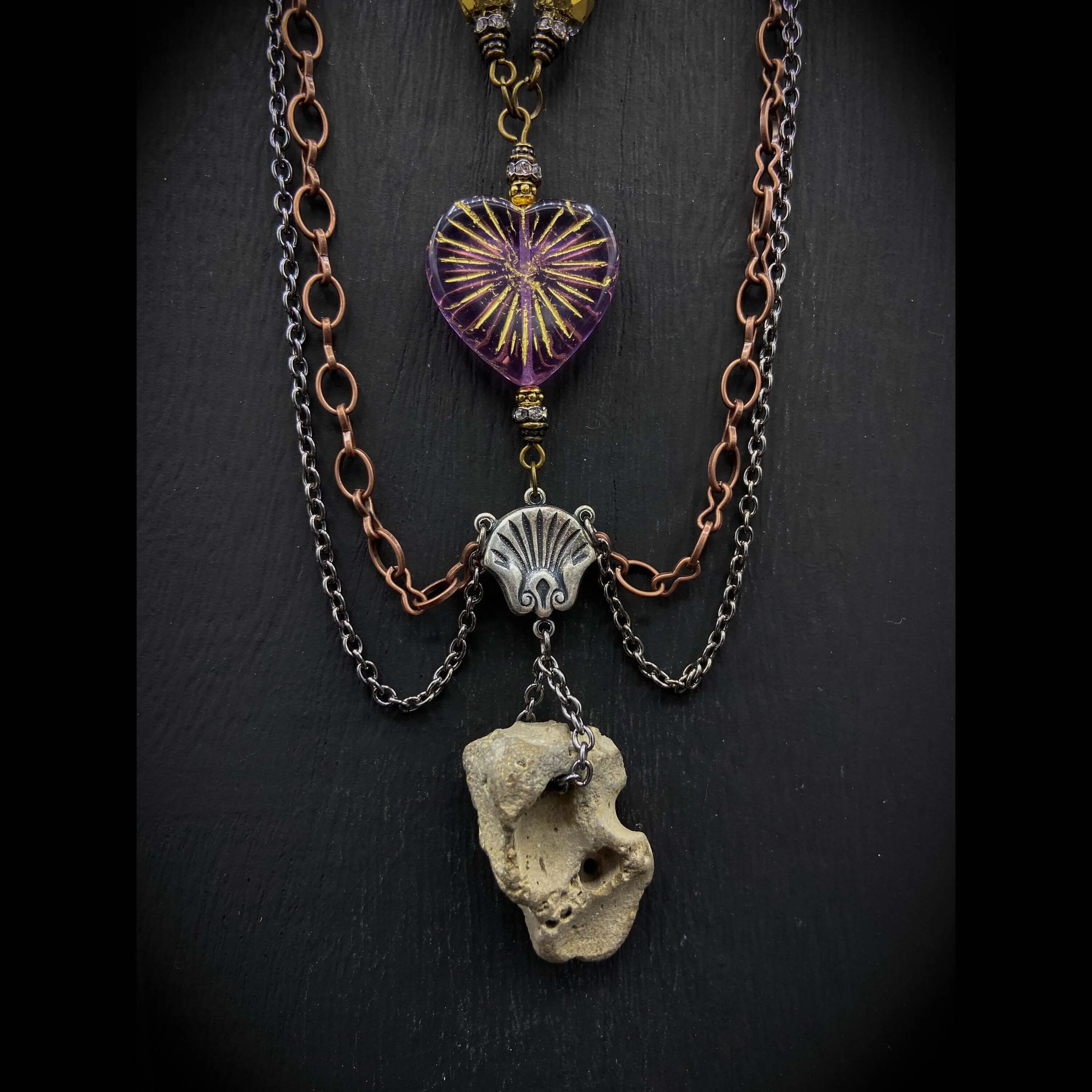 Heart Divination necklace