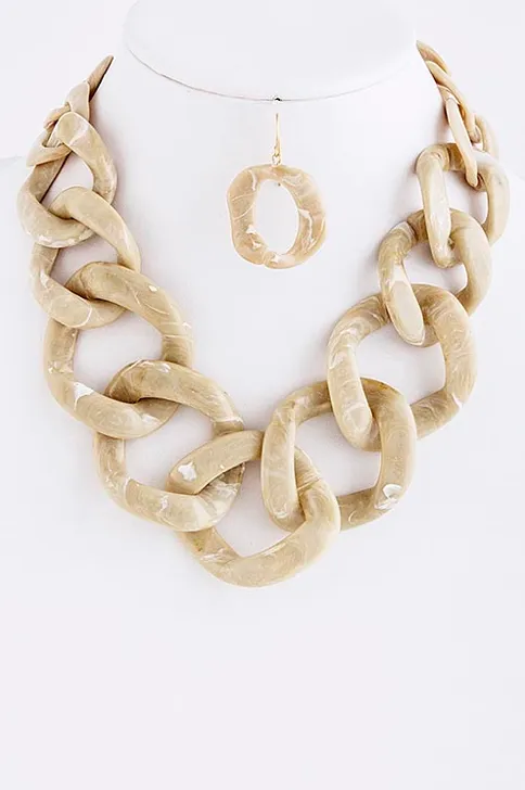 Ivory Chain Necklace