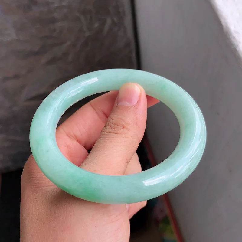 Natural Jade Bangle Jadeite Bangle Internal Diameter 56mm NBE075