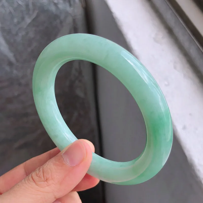 Natural Jade Bangle Jadeite Bangle Internal Diameter 56mm NBE075