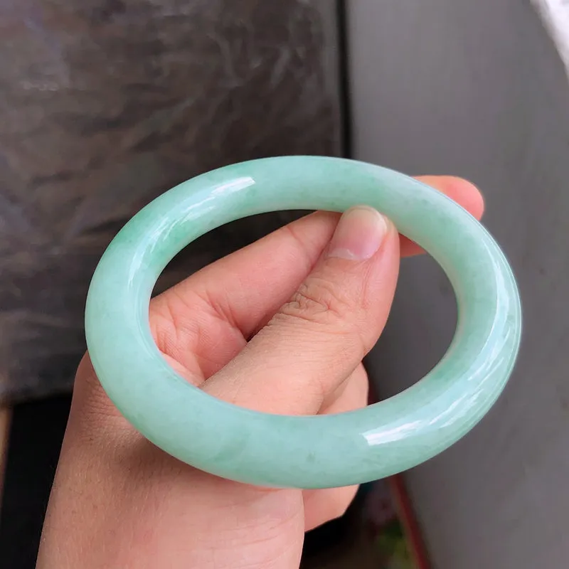 Natural Jade Bangle Jadeite Bangle Internal Diameter 56mm NBE075