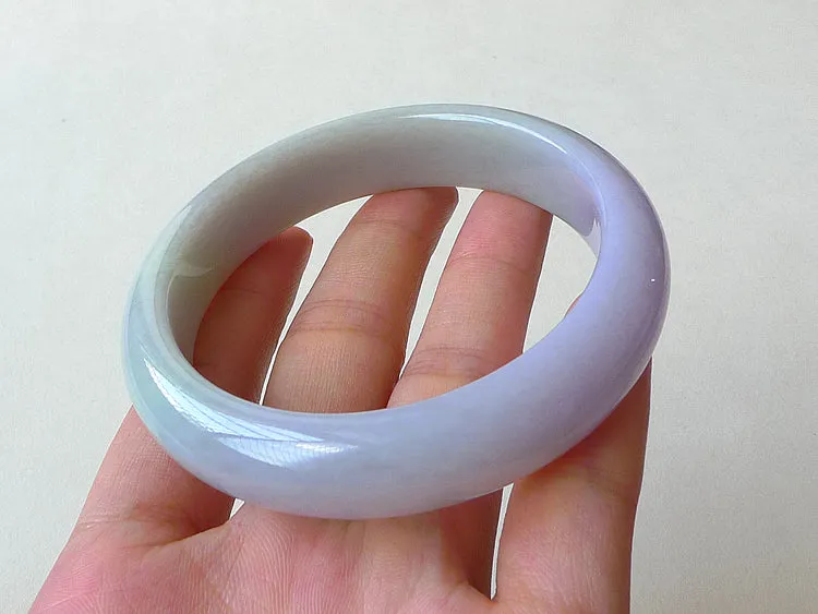 Natural Jade Bangle Jadeite Bangle Internal Diameter 57.5mm BER270