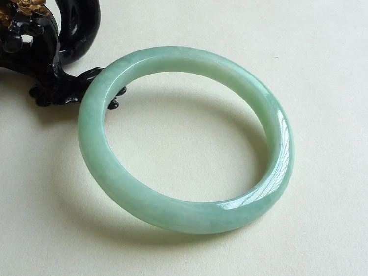 Natural Jade Bangle Jadeite Bangle Internal Diameter 59.4mm BER061