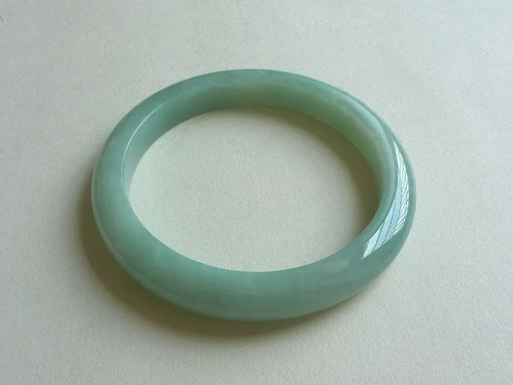 Natural Jade Bangle Jadeite Bangle Internal Diameter 59.4mm BER061