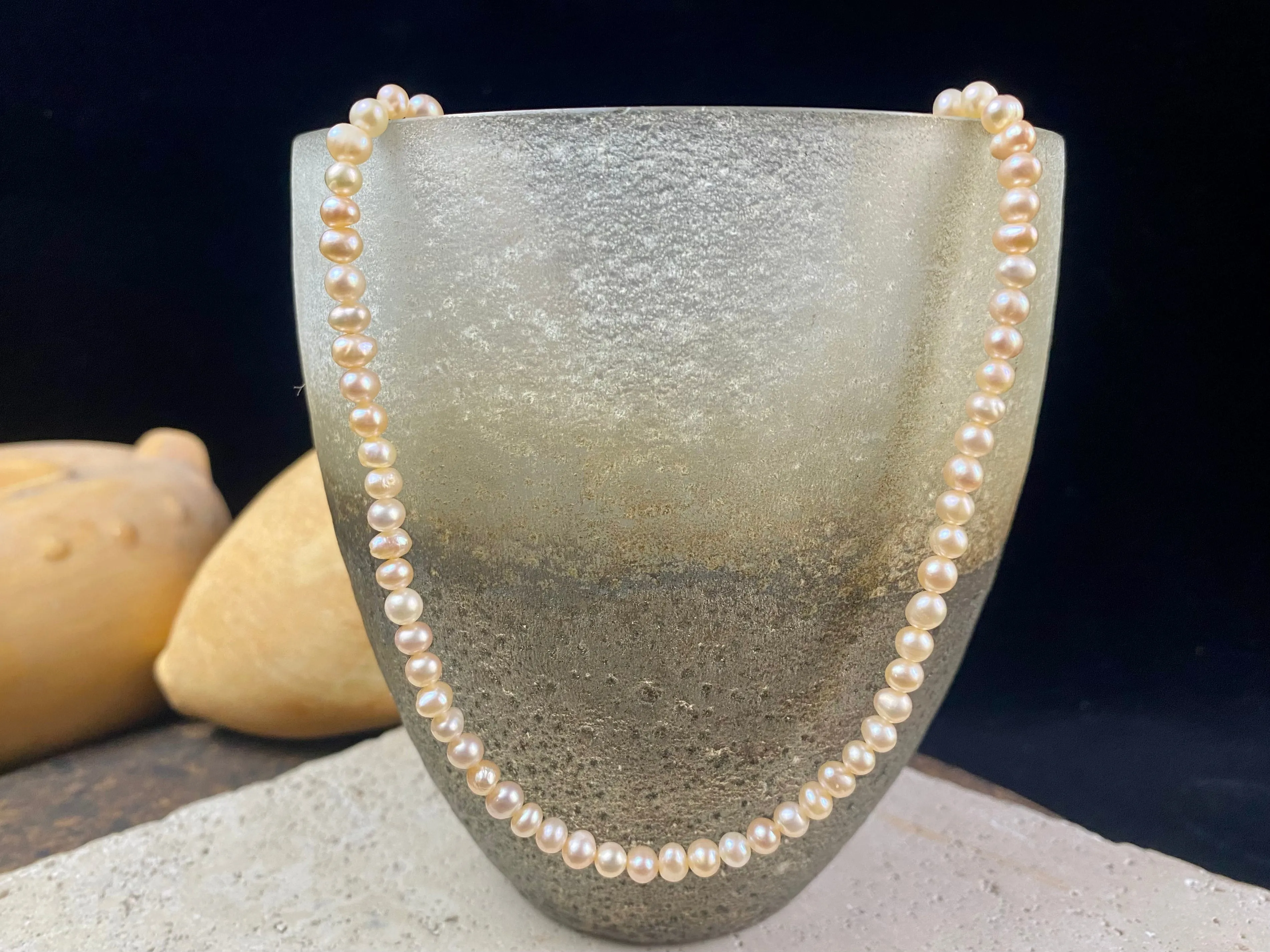 Pearl Choker Necklace