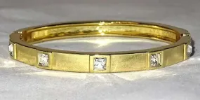 Popular Quality Gold New Design New Trend Ladies Bangle Gift