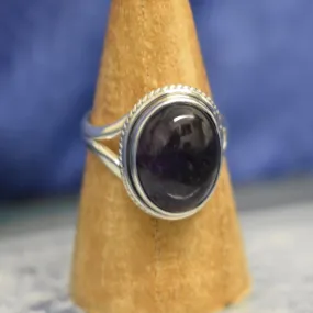 Soft Detailed Amethyst (925) Sterling Silver