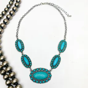 Western Silver Tone Necklace in Turquoise Blue